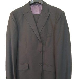 Black Suit (42L, 32x32)